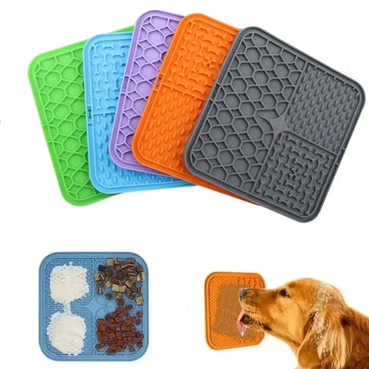 Silicone Lick Mat for Dogs – Slow Feeder & Bath Time Distraction Pad!